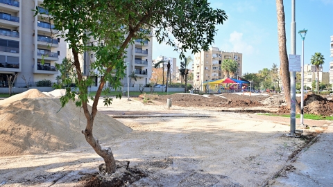 שדרוג גן נסיס.JPG