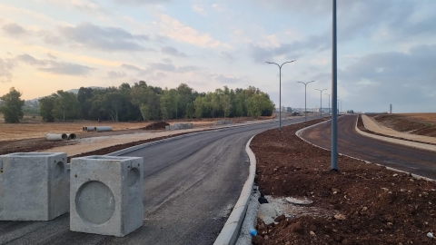 כביש חורשה - שיחבר את עפולה הירוקה עם הכביש עוקף- מוכן לחיבור.jpg